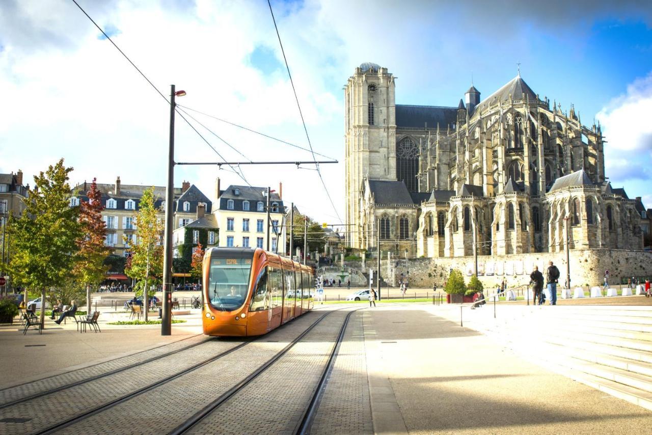 Elegant - Studio Proche Cathedrale Et Au Calme Lejlighed Le Mans Eksteriør billede